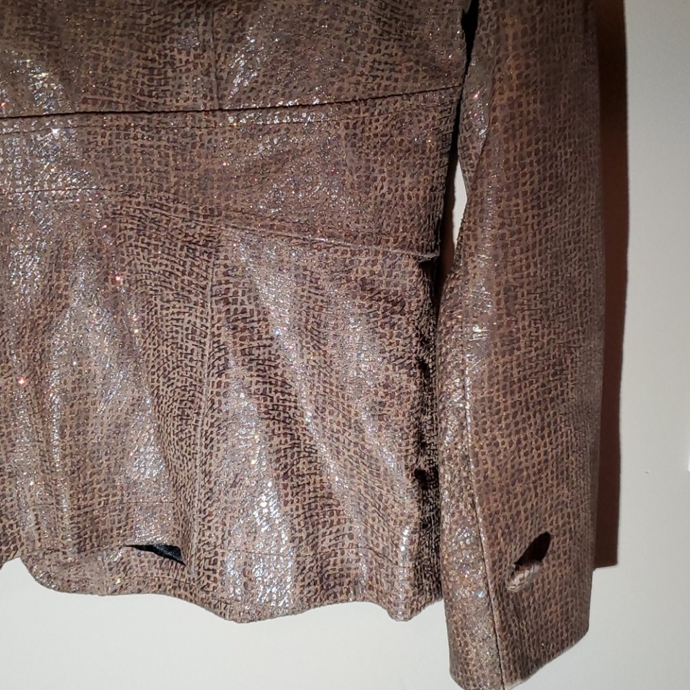 Jacket - Picture 4 of 4